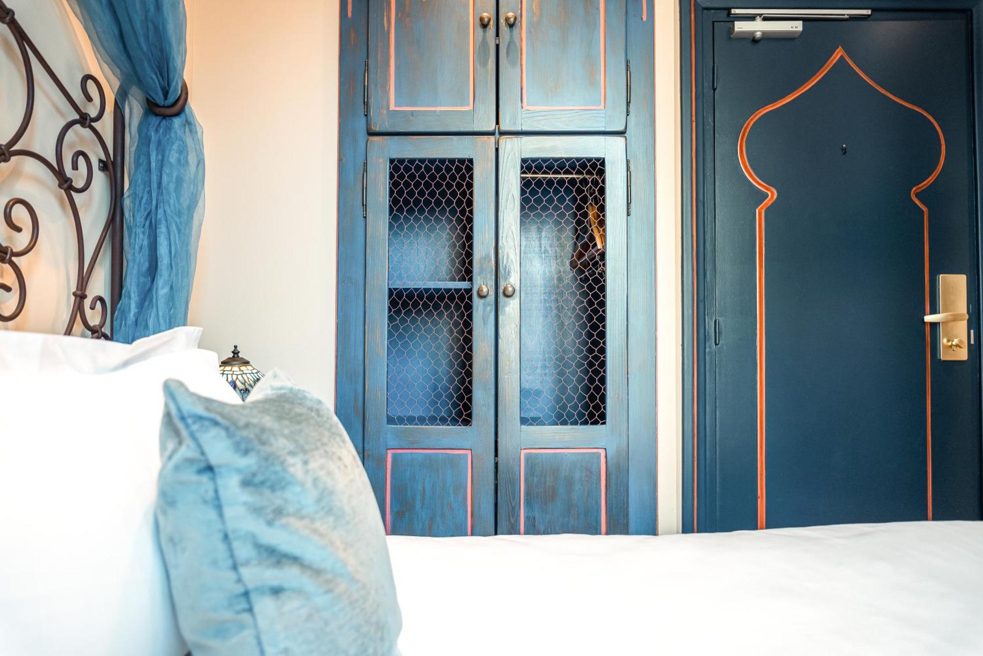 Royale Montsouris 3* Paris