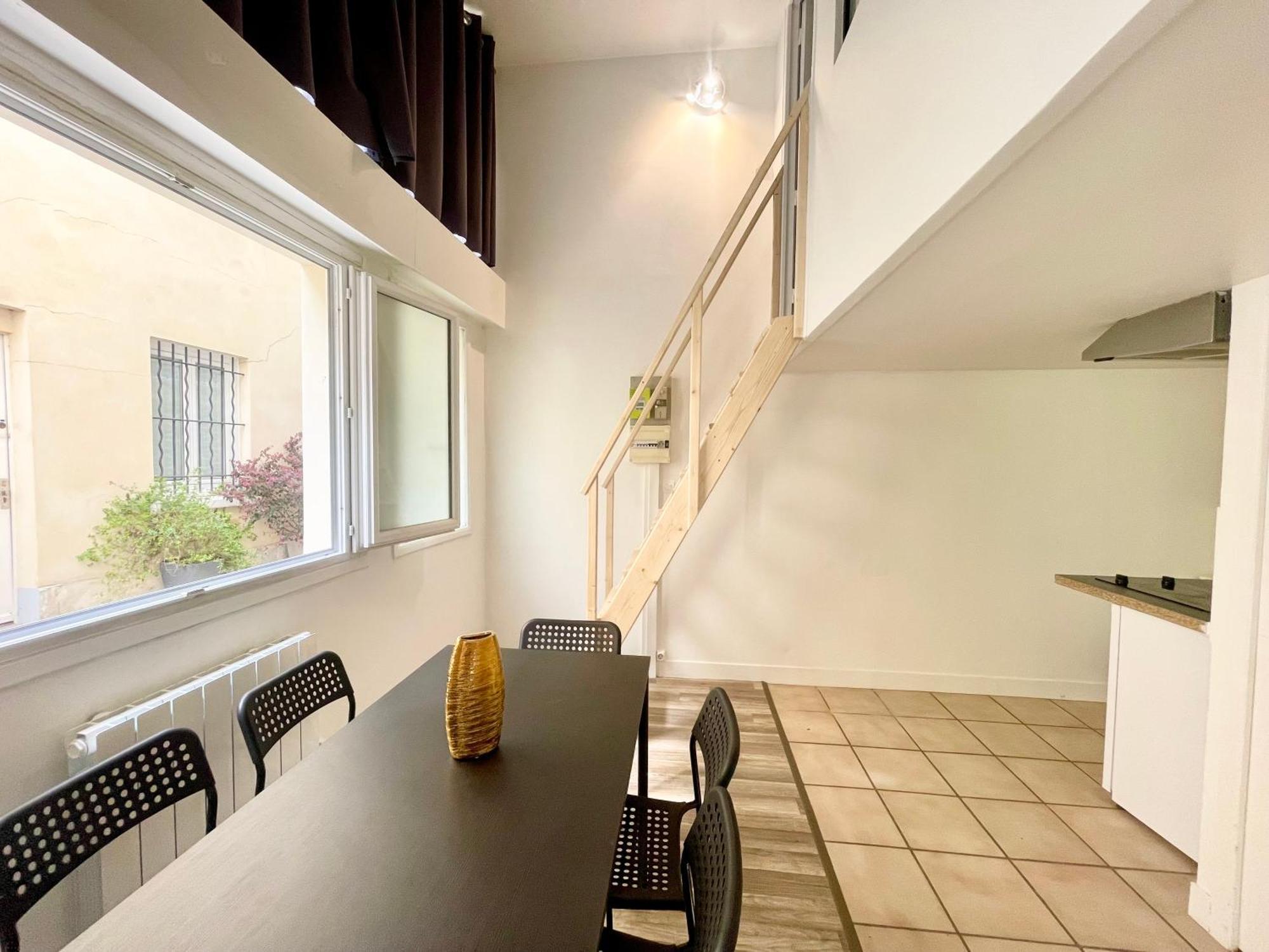 Homely & Charming Parisian Duplex - Near Marais *