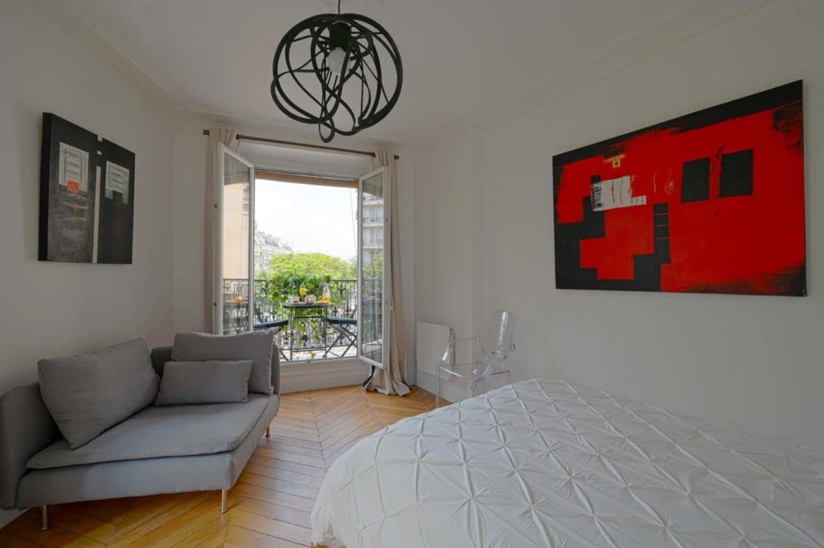 Apartment Large Luxury Flat Next To Champs Elysee *
