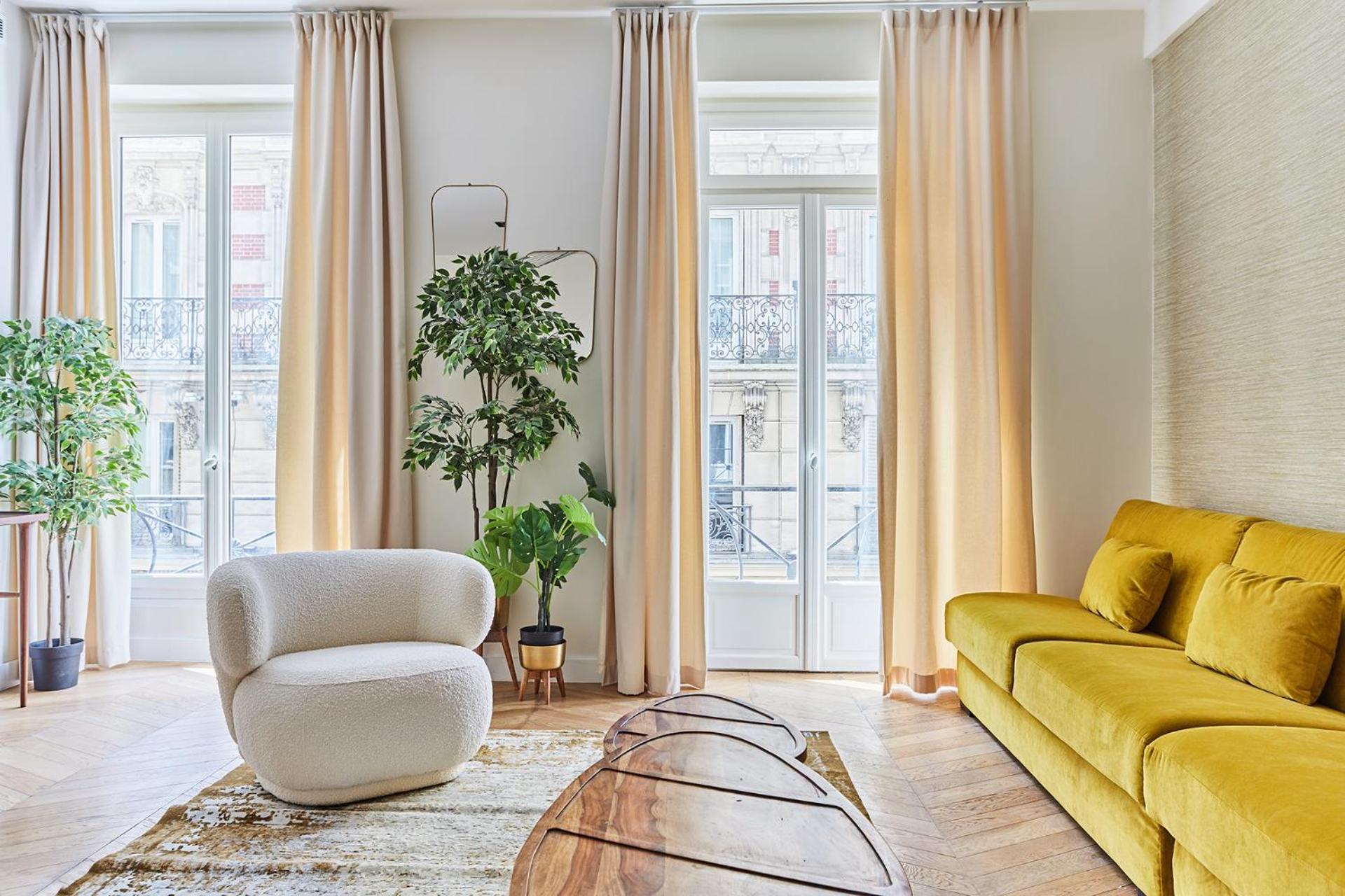 Apartment Place Vendome By Studioprestige