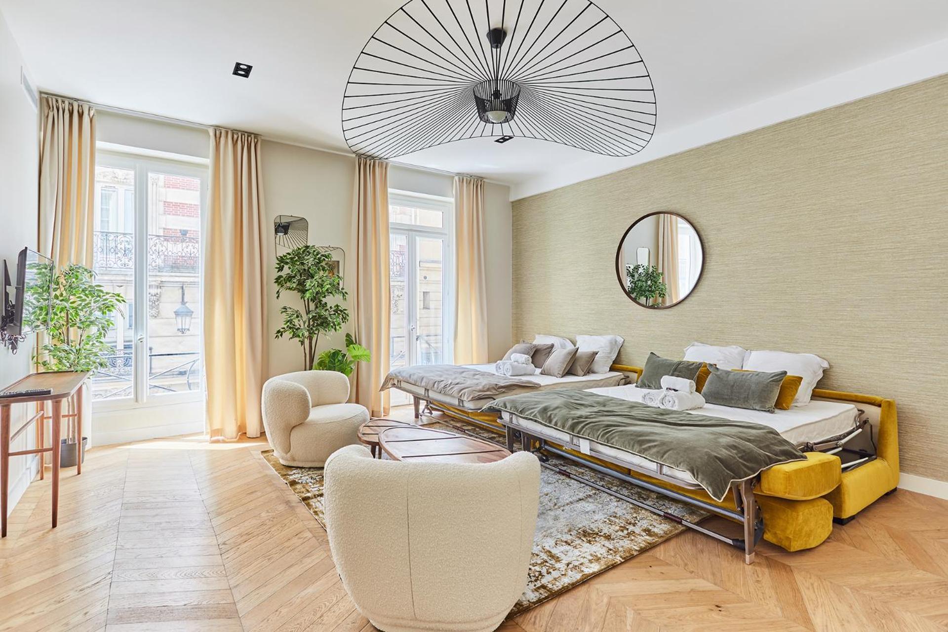 Apartment Place Vendome By Studioprestige