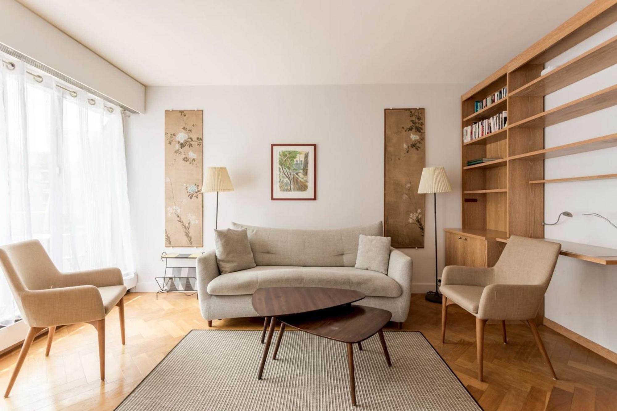 Eiffel Tower - 2br With Balcony - Cityapartmentstay Appartement