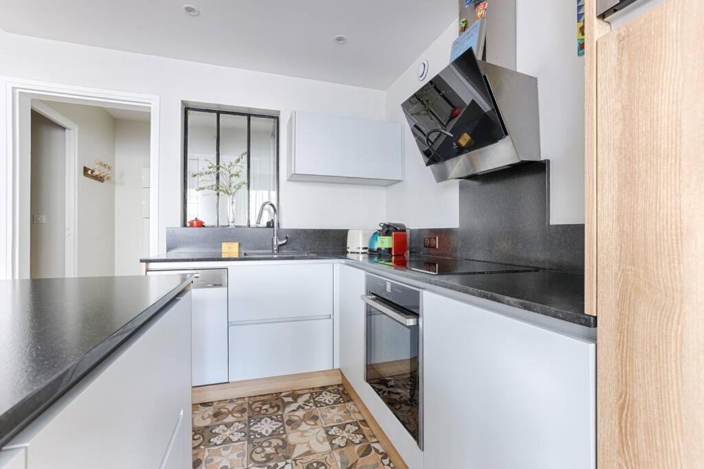 Superbe A 15e Apartment