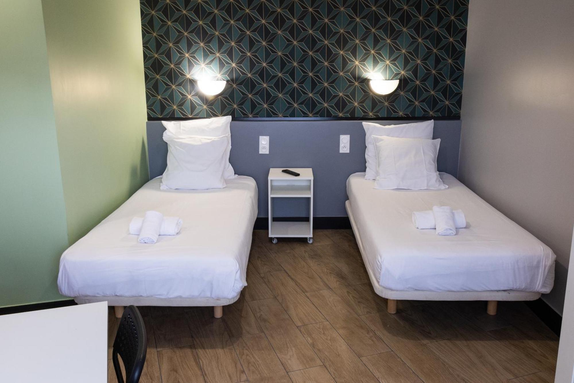 Hotel Luxia 2*