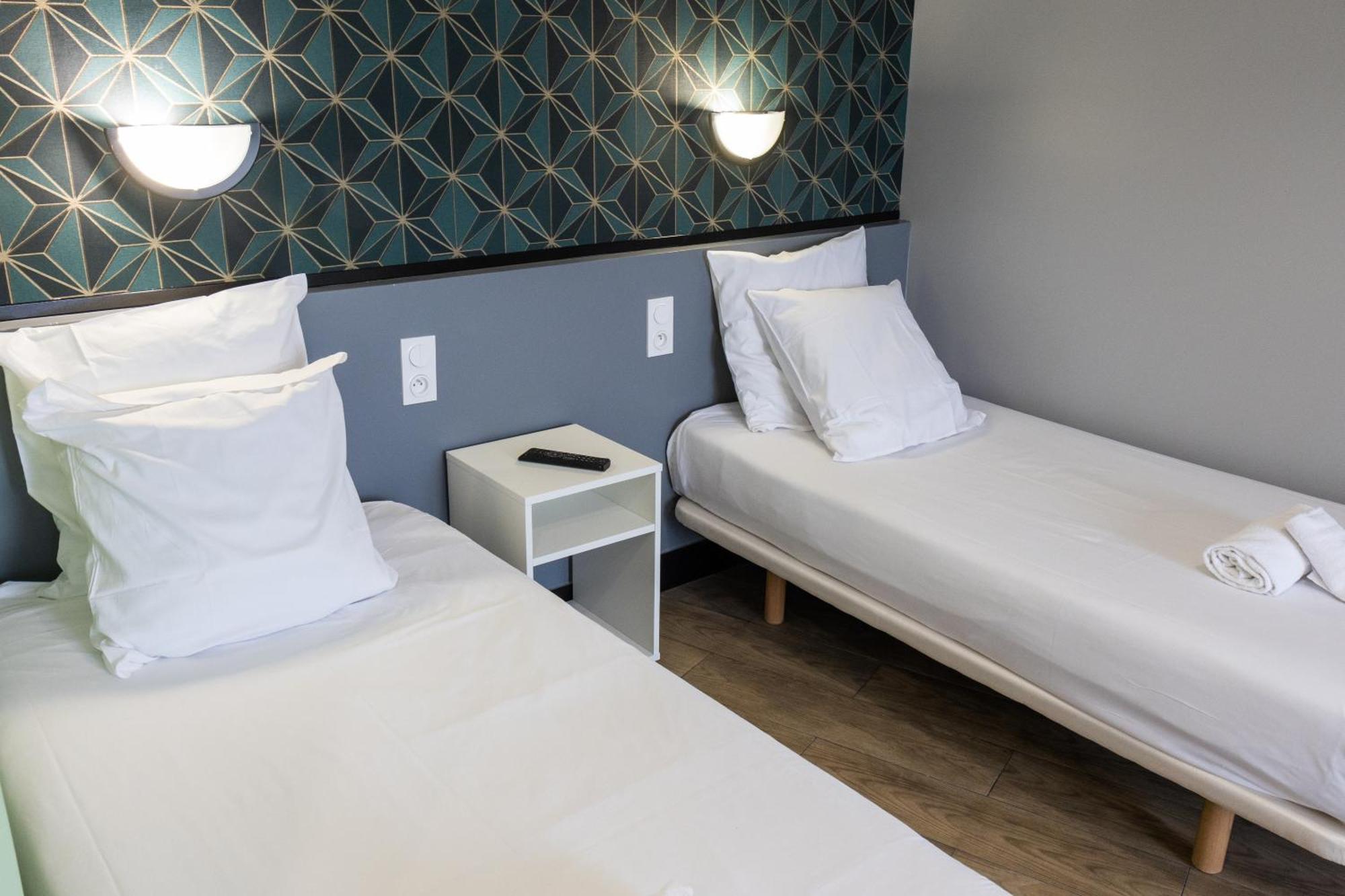 Luxia Hotel 2*