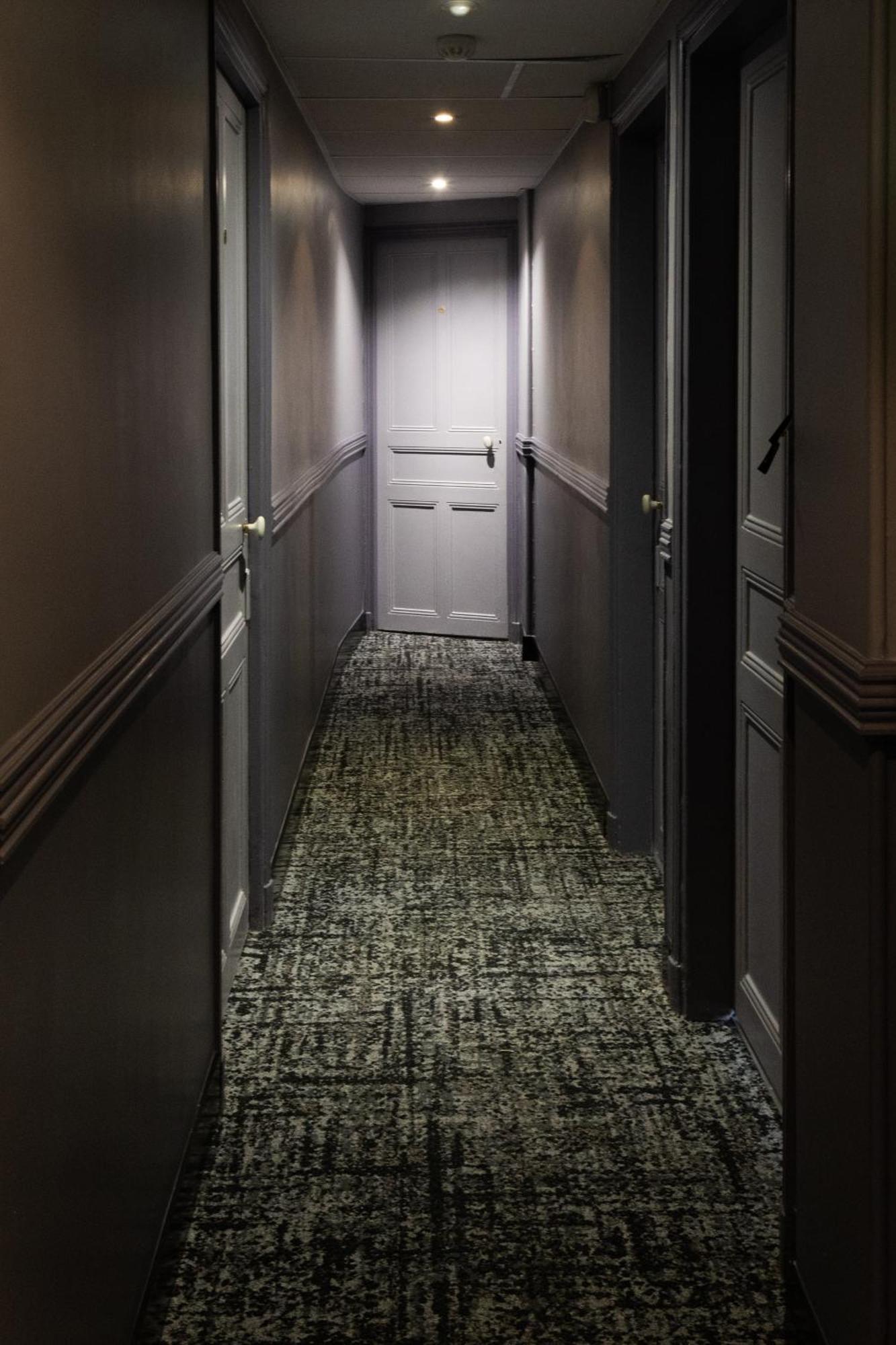Luxia Hotel 2*