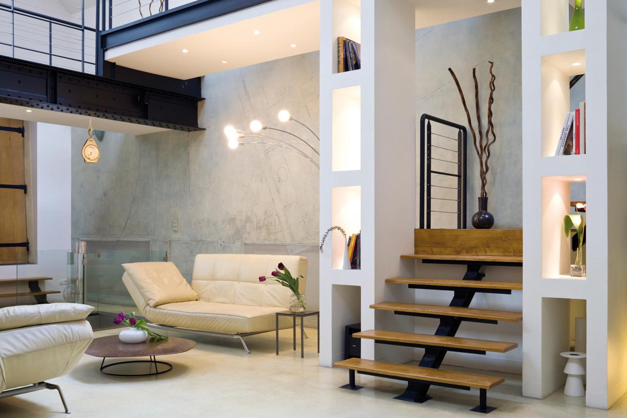 Luxury Two-story Designer Loft In Epicenter - Bright And Spacious Apartment