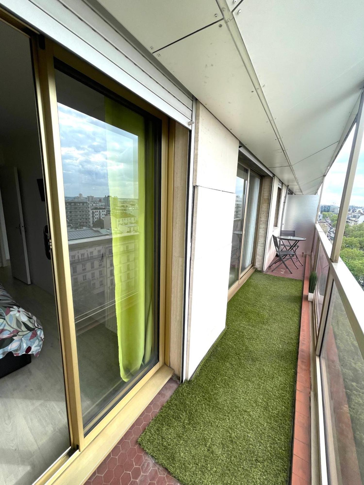 Centre Lumiere Tour Eiffel Apartment *