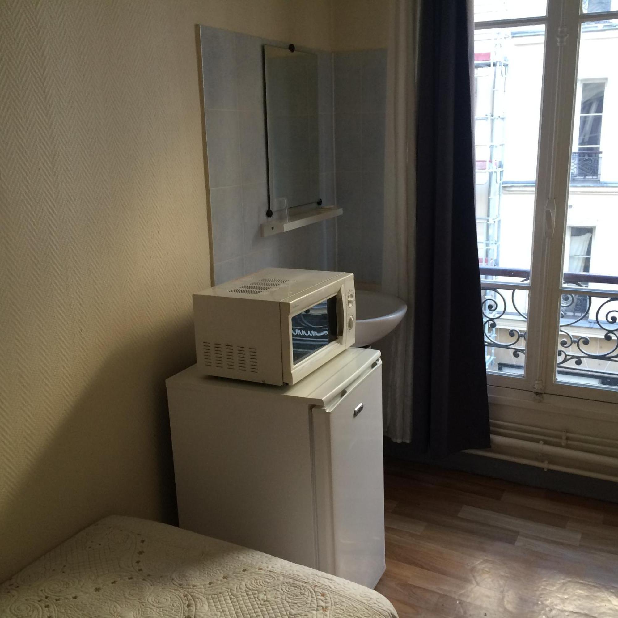 Au Royal Mad 3*