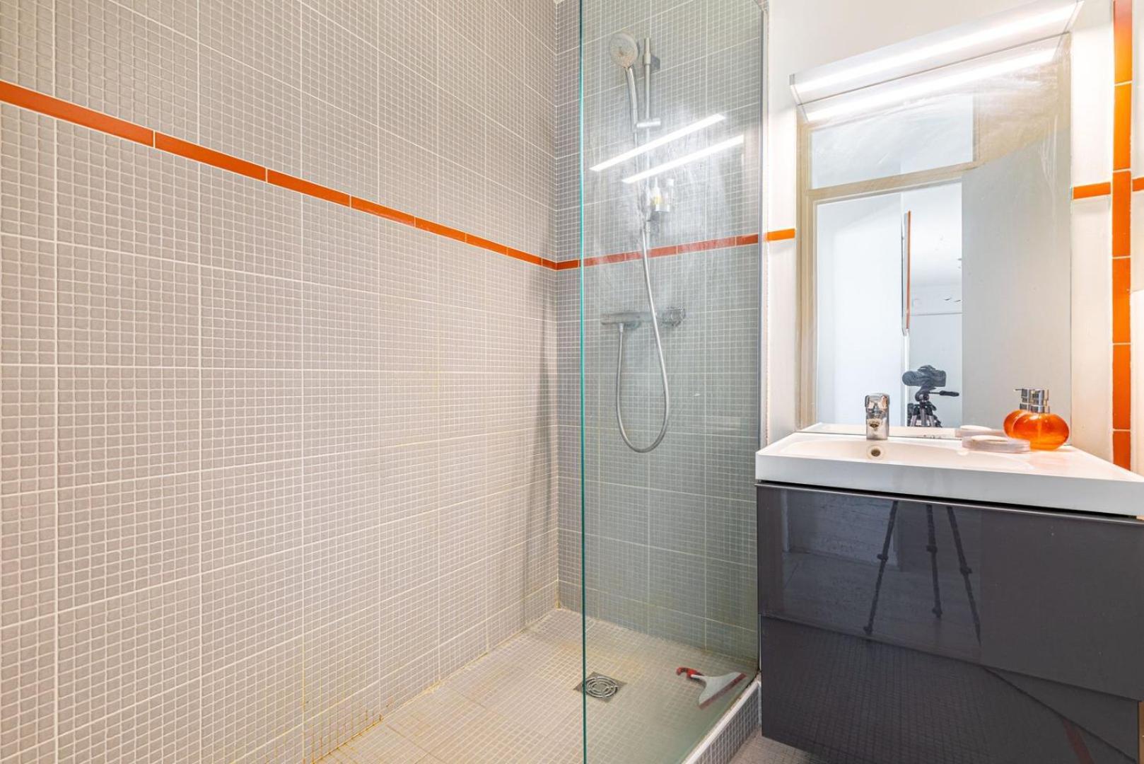 Appartement Guestready - Quaint And Cute In The 15th Arr. Paris