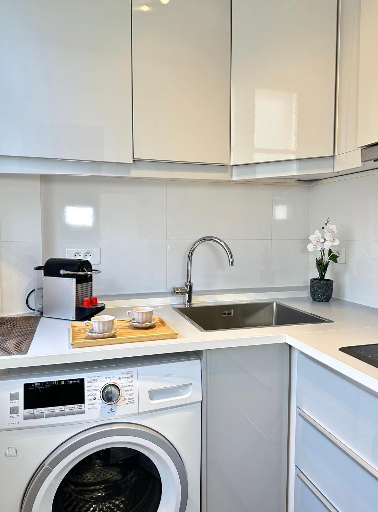 1566 - Beautiful Studio Near Parc Des Expositions *