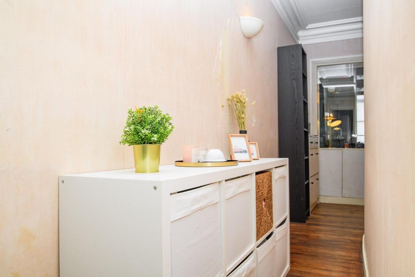 Bright 2br - Butte Montmartre | By Airnest Appartement *