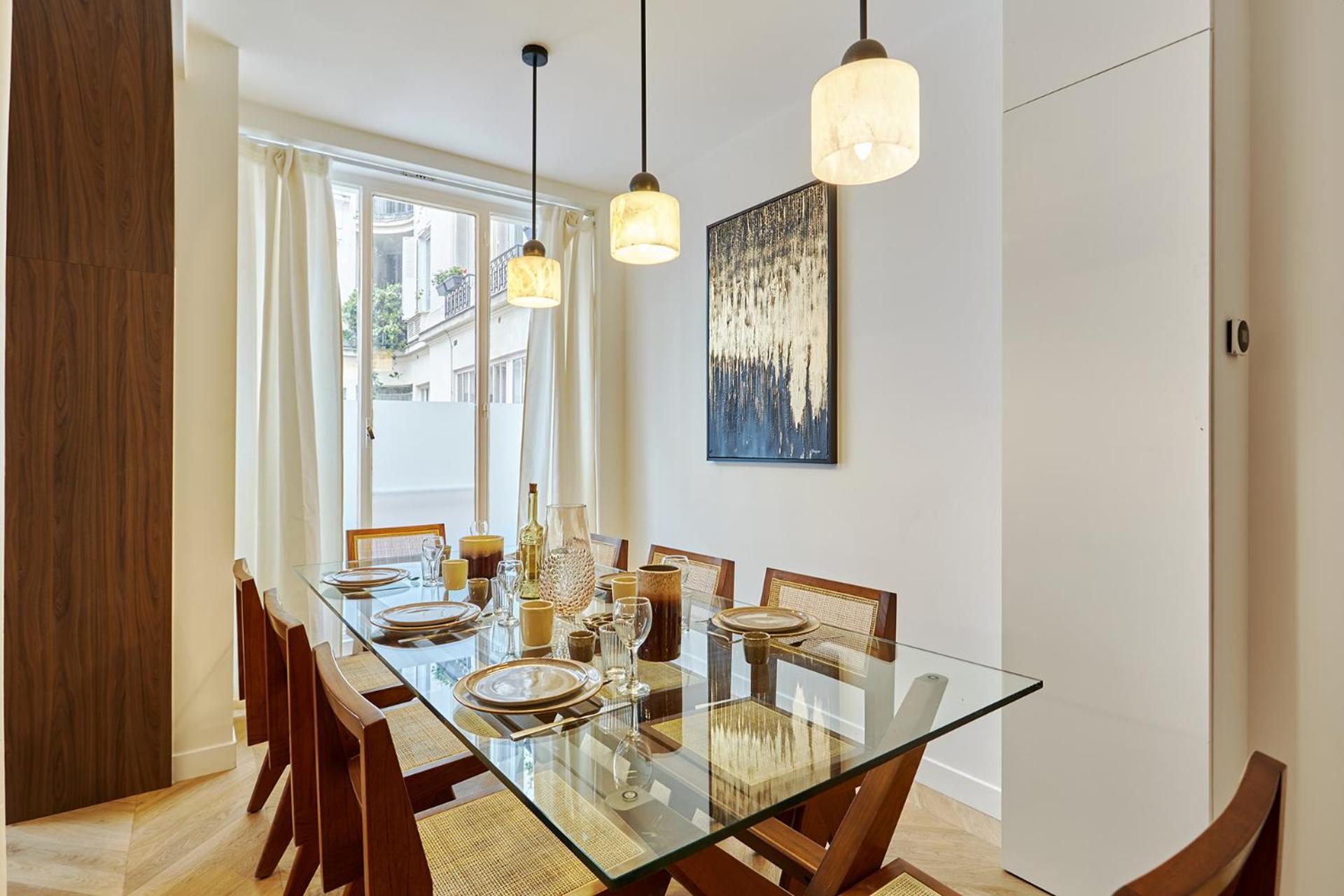 Apartment Exceptional 3 Bedrooms Heart Of By Prestige