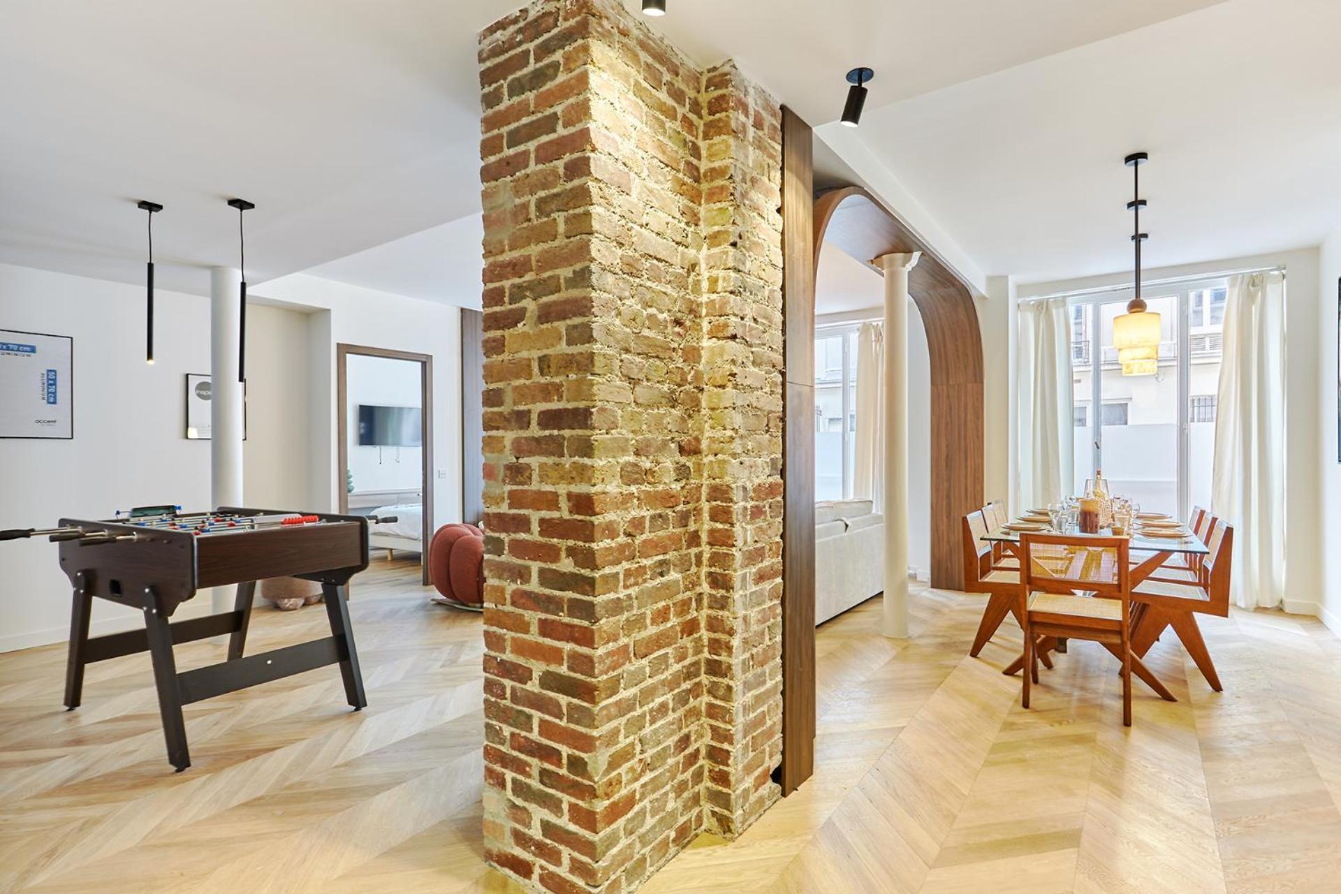 Exceptional 3 Bedrooms Heart Of By Prestige