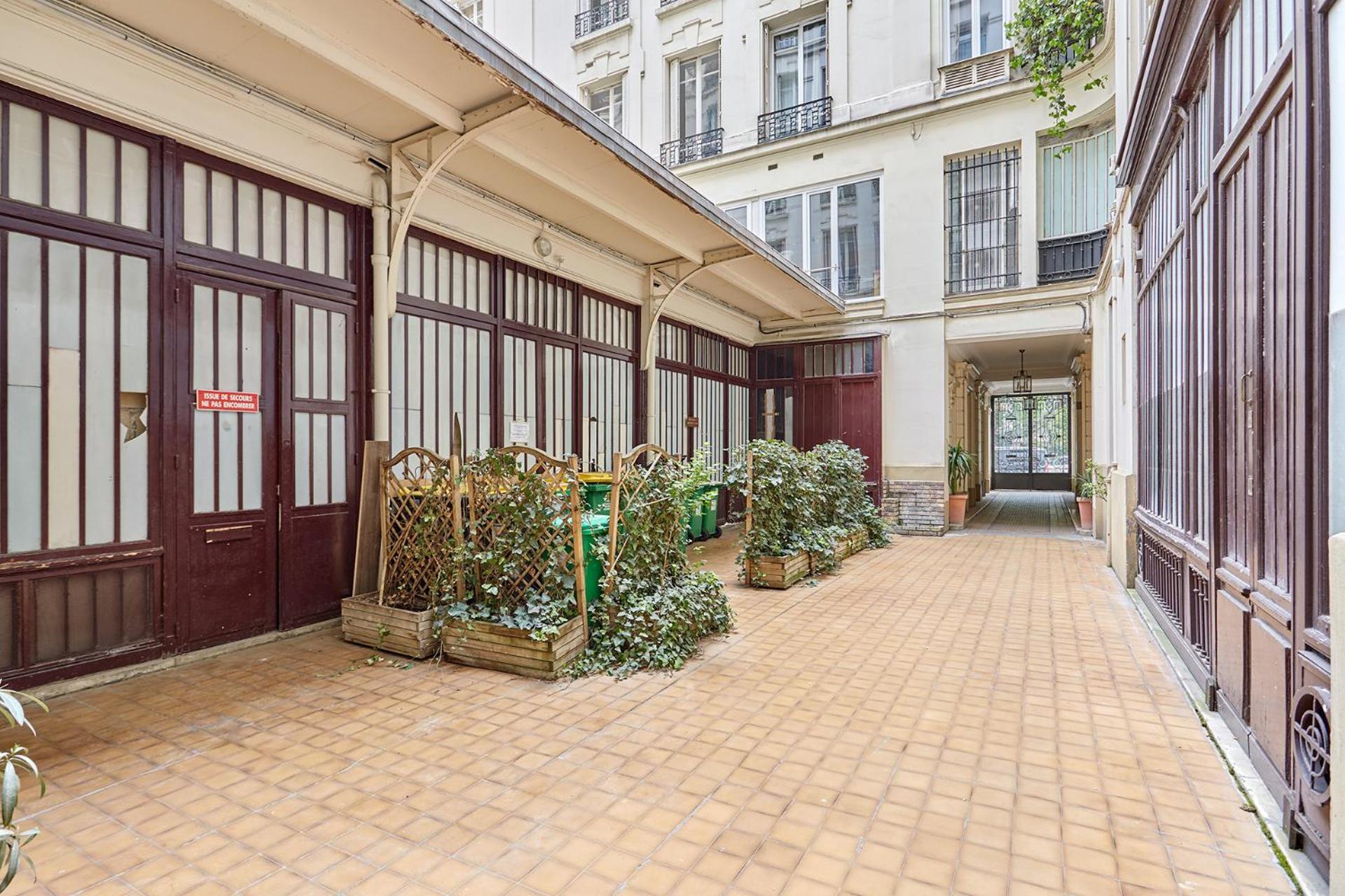 Exceptional 3 Bedrooms Heart Of By Prestige