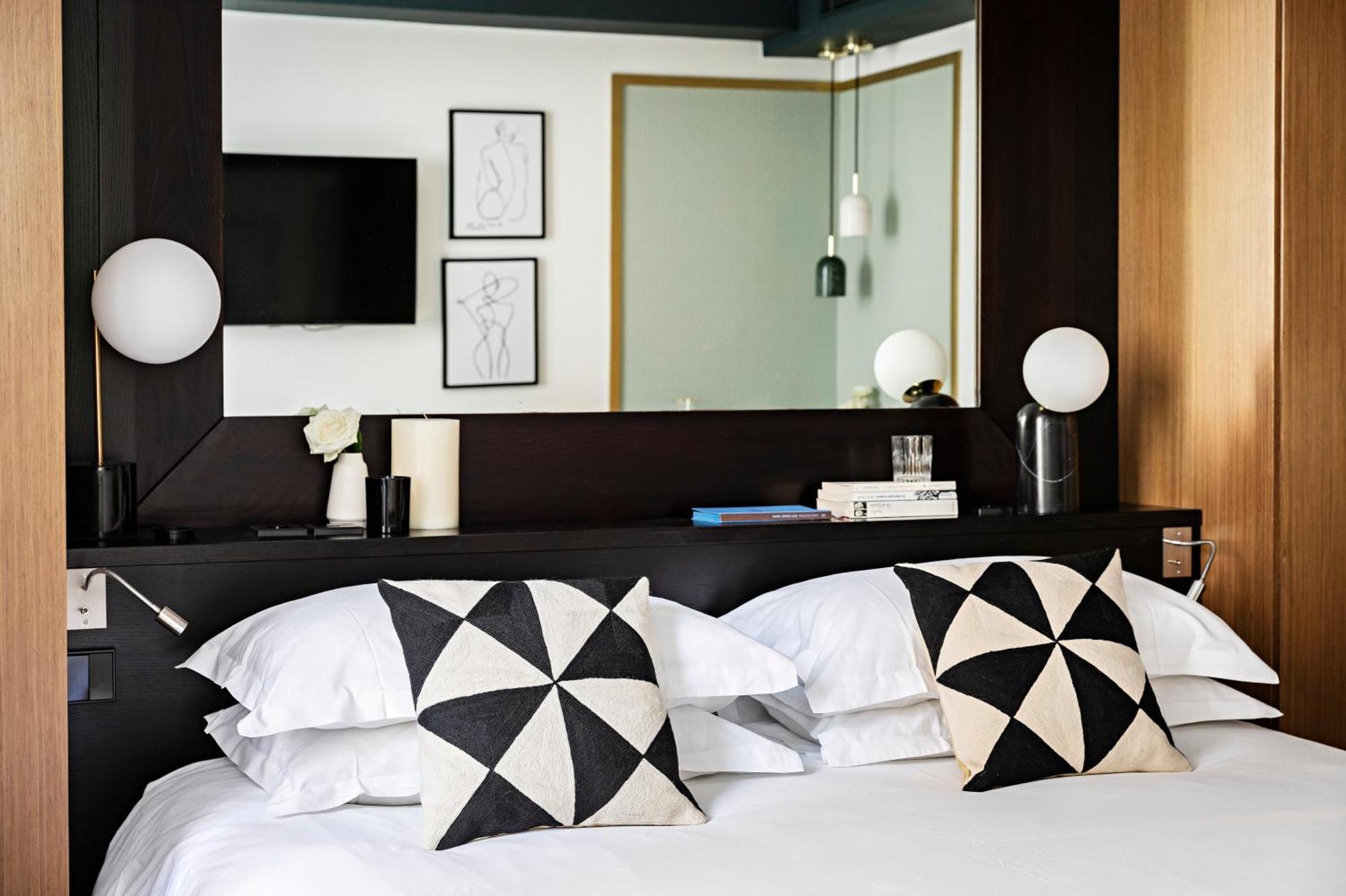 Elysées, An Ihg Hotel 4*