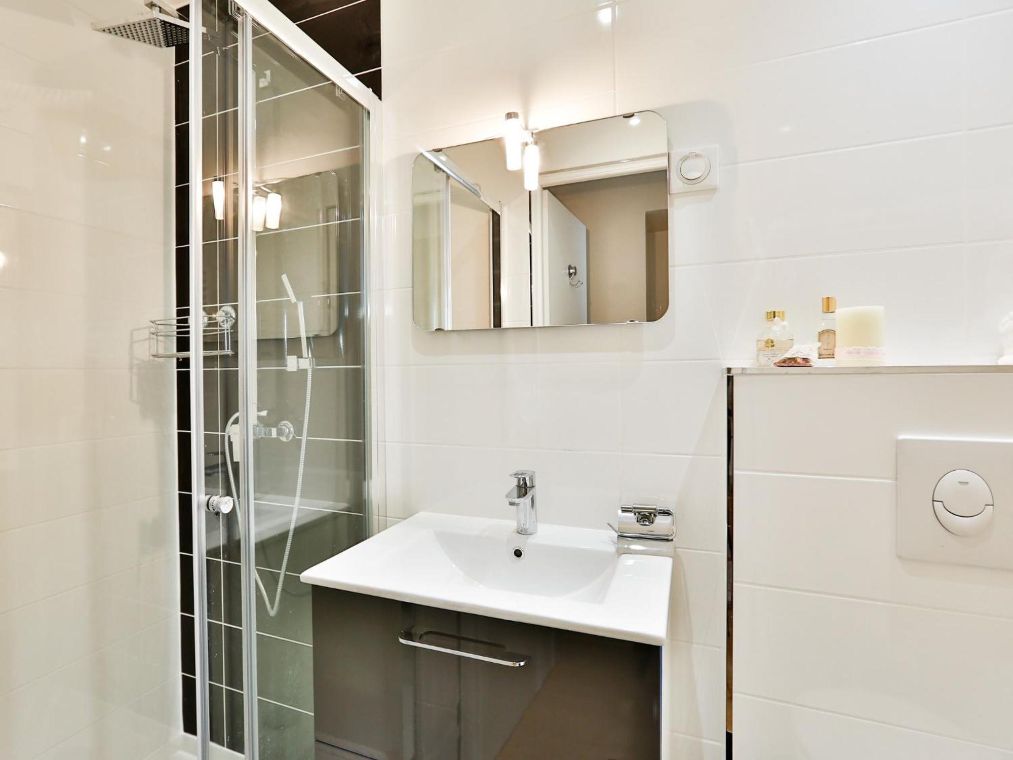 Apartamento Blue Nights Sebastopol 110 *