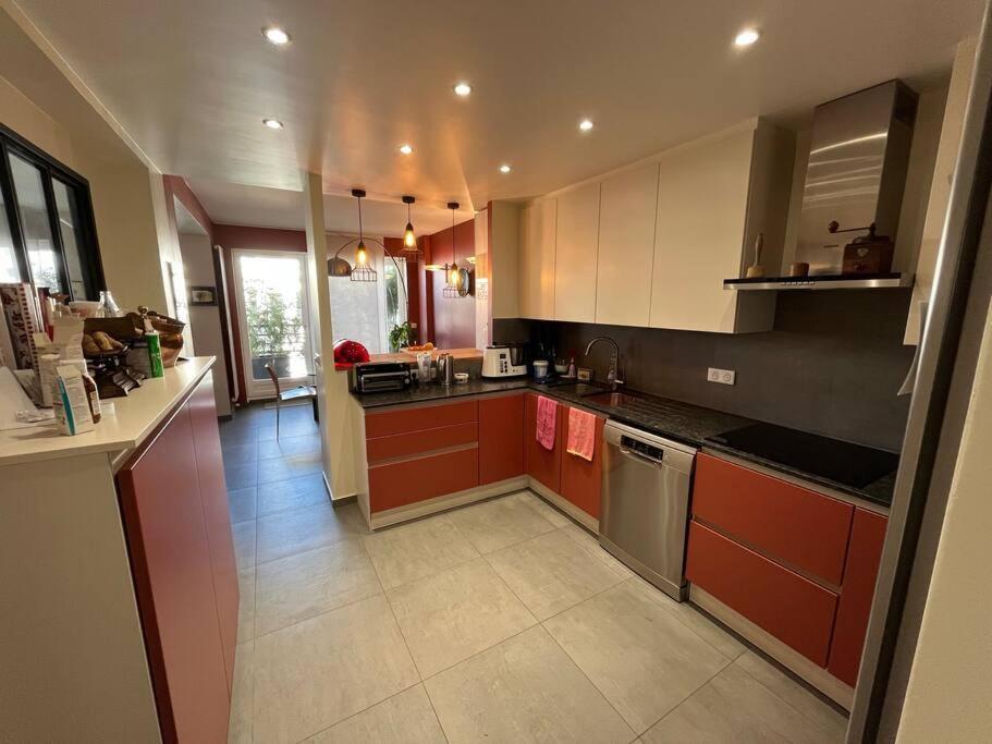Appartement Vue Tour Eiffel - Calme & Chic