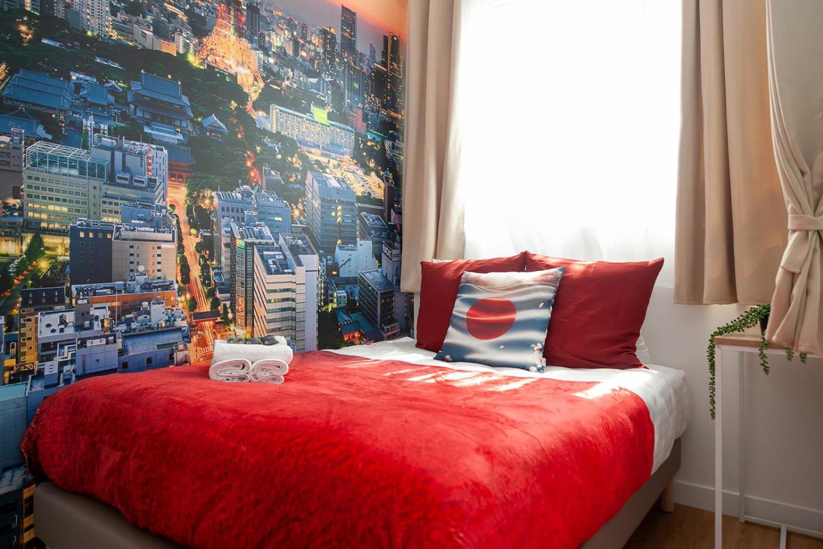 Apartment Nets - La Coulee Verte