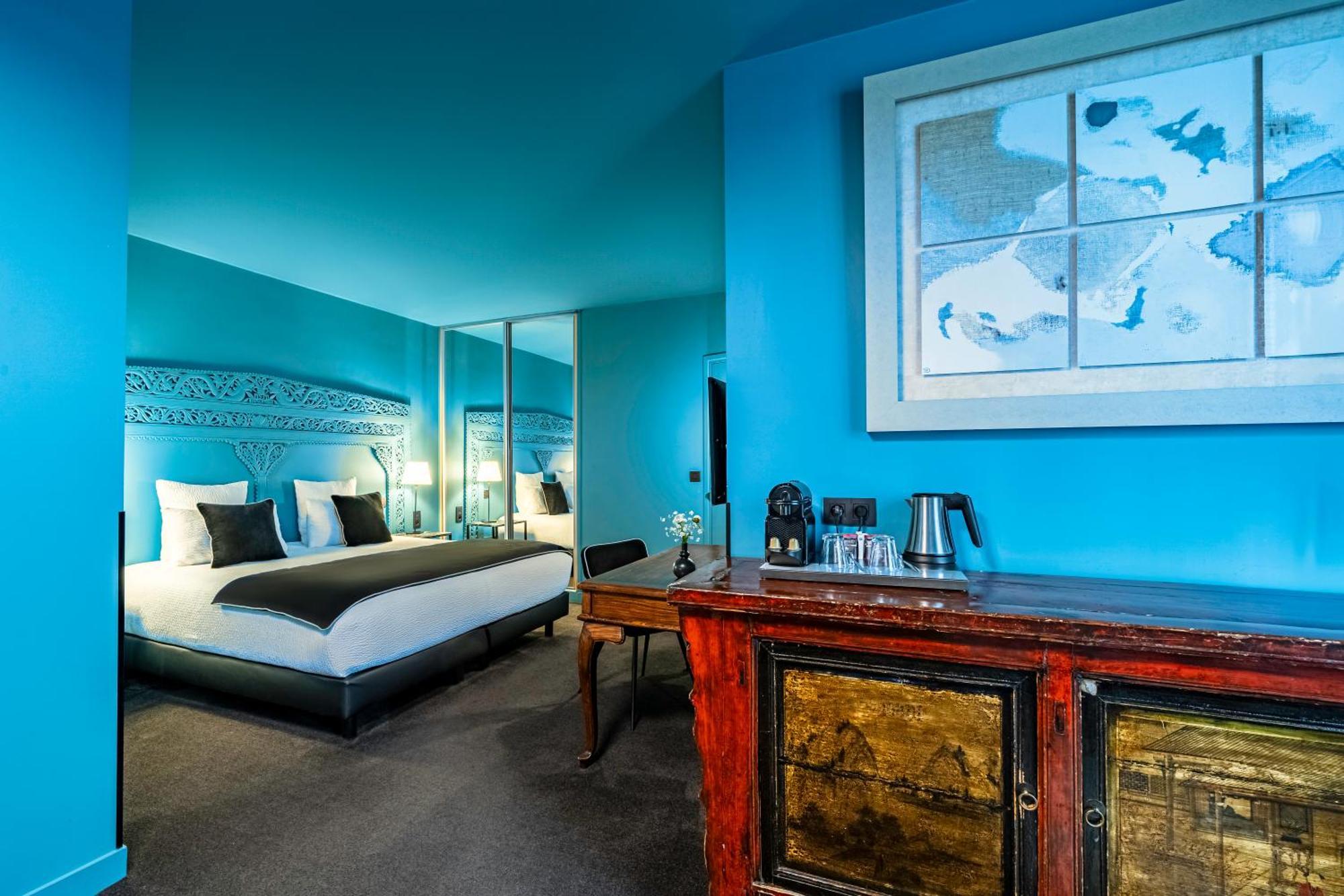 Nicolo - Tour Eiffel Hotel 3*