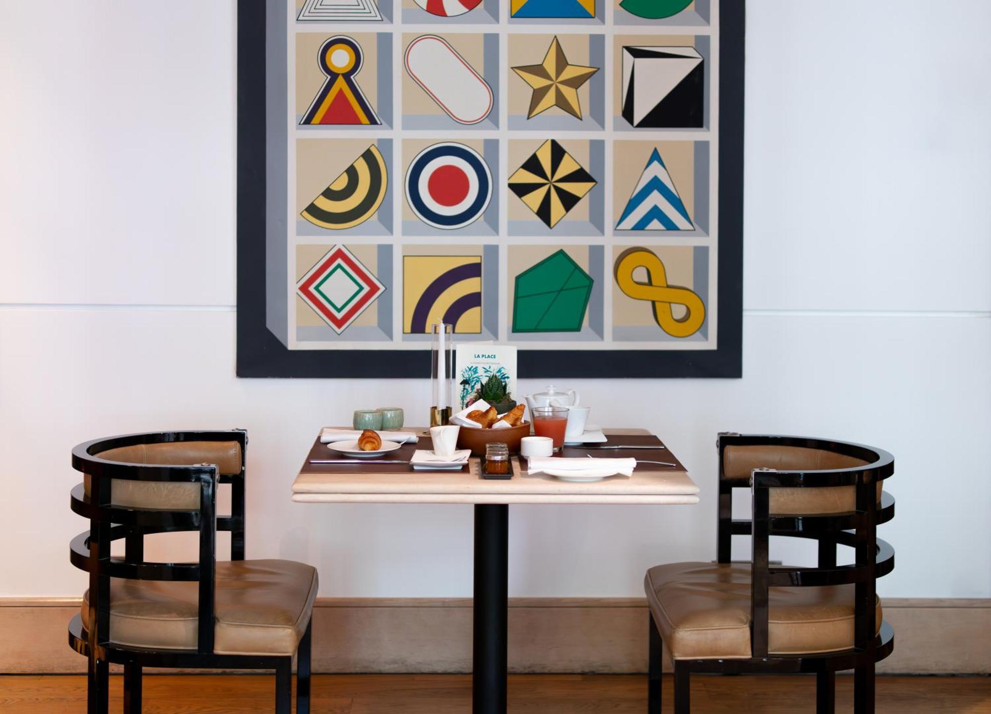 Radisson Blu Champs-elysées, Hotel 5*