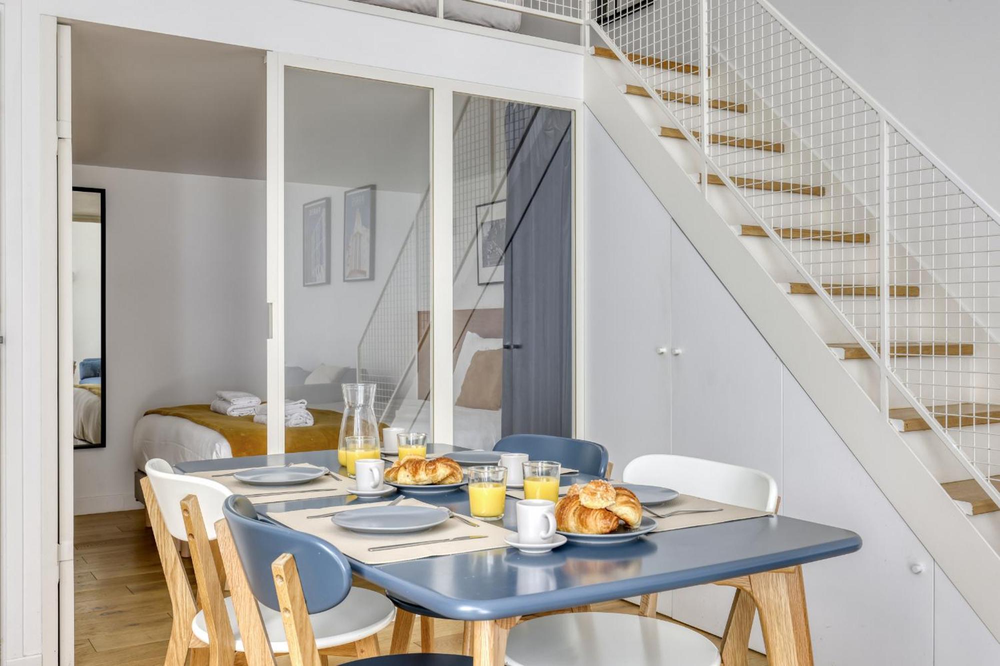 Les De Montmartre - Secret Courtyard Apartment