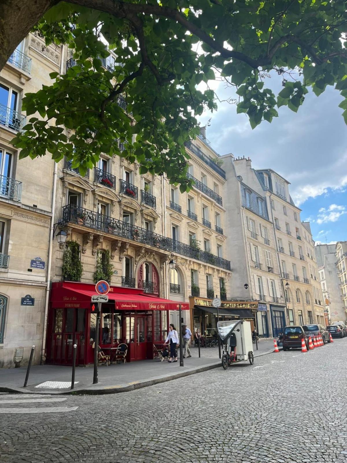 Near The Pantheon Appartement Paris