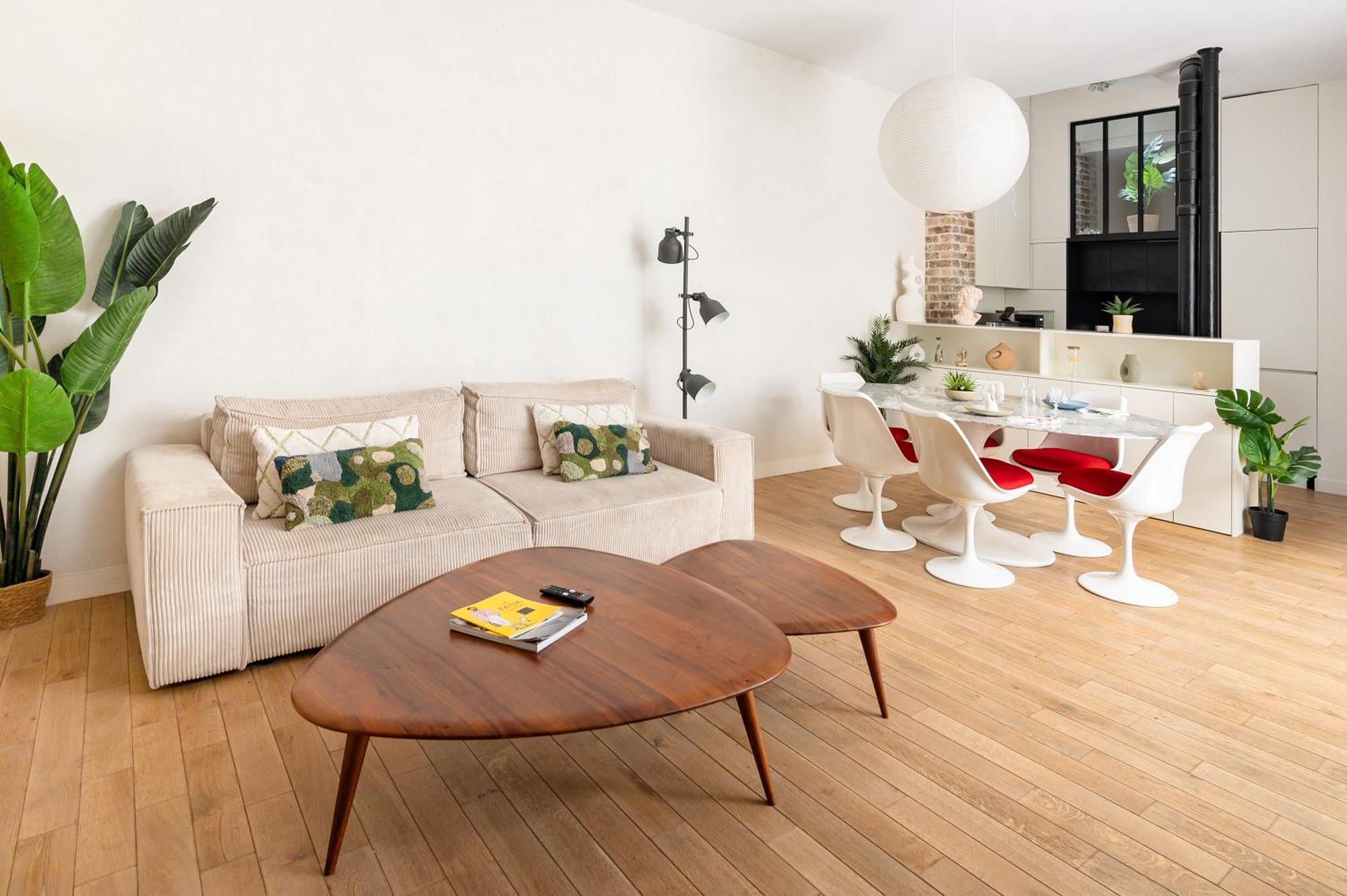 Apartment Part Of Saint-germain-des Pres / 3 Bedrooms Paris