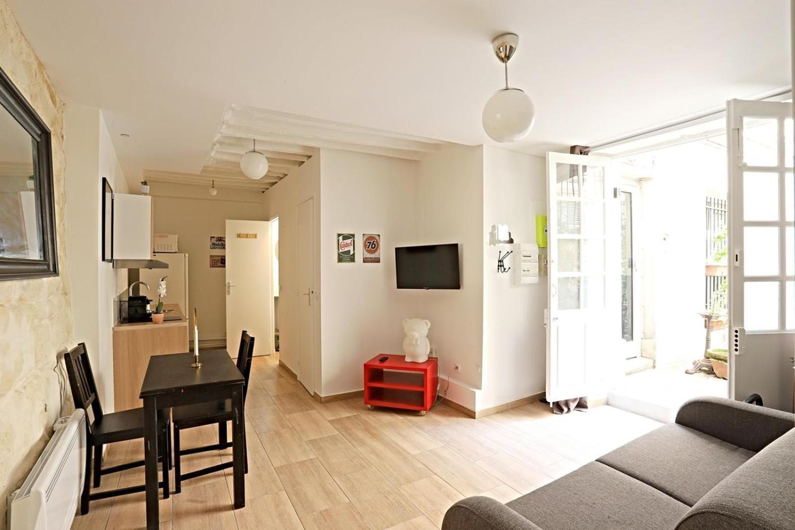 Apartment Faubourg St Denis 4 Personnes *