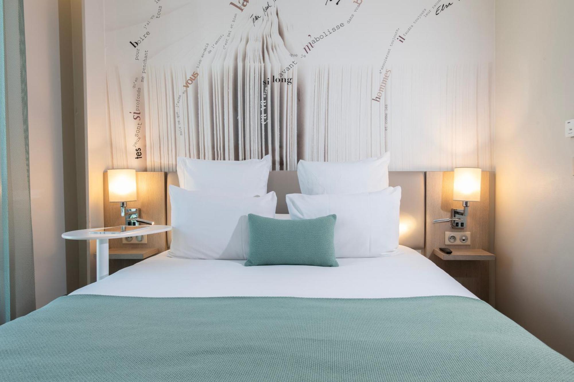Hotel Mercure Montparnasse Raspail Paris