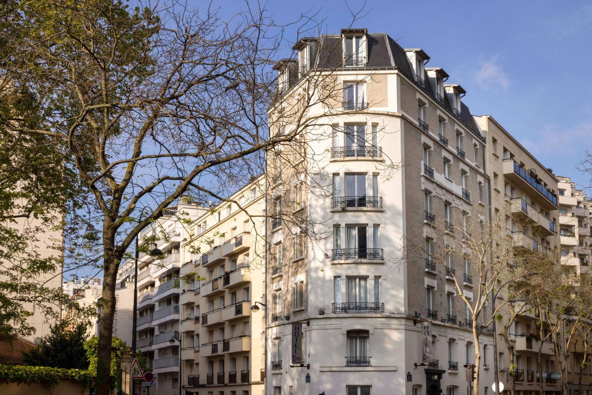 Korner Eiffel 3*