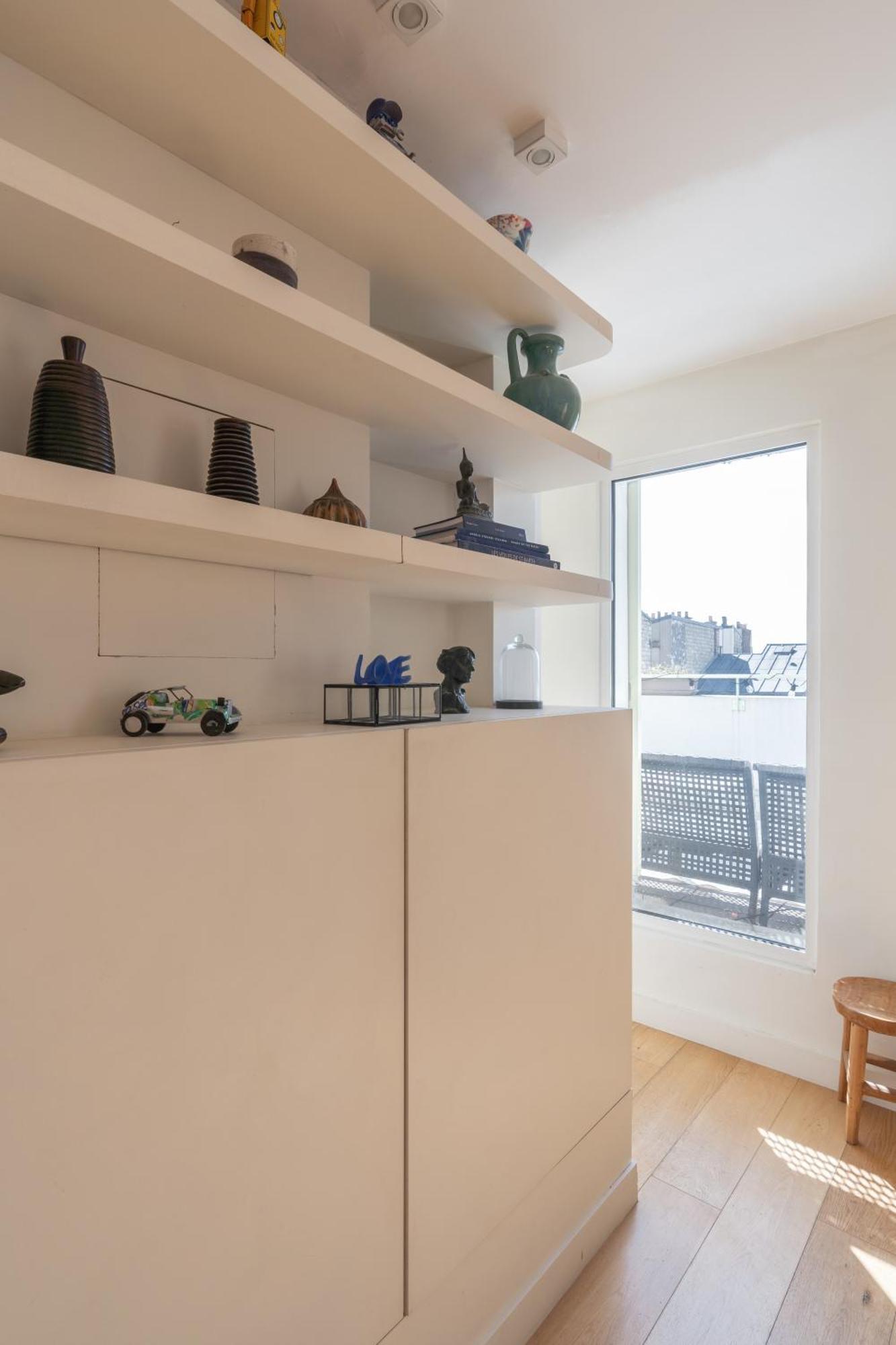 Breathtaking 2bd Roof-top Patio 19e! * Paris