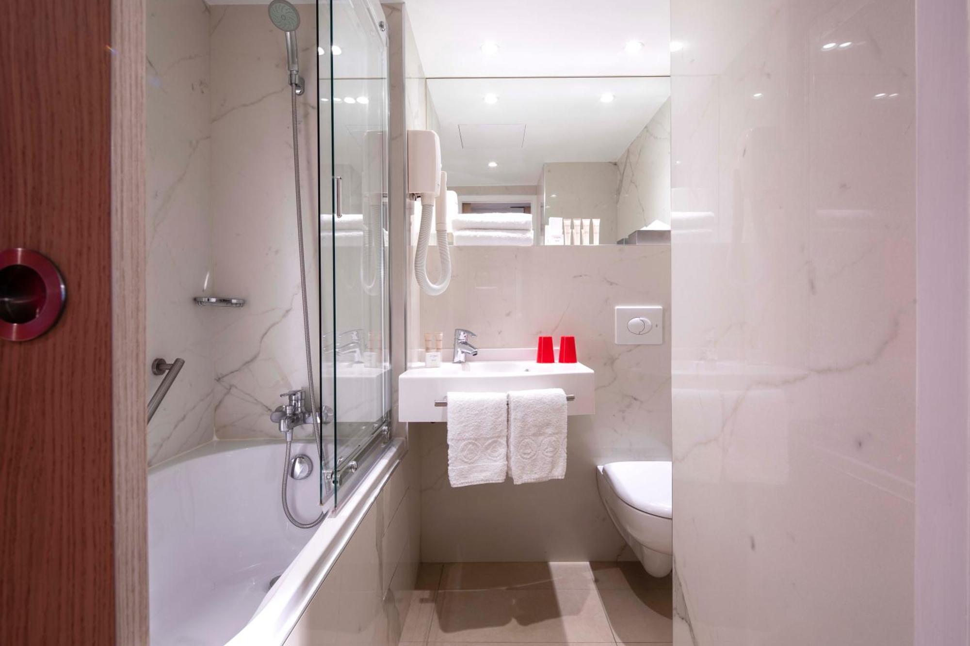 Hotel Hor Les Lumieres 3*