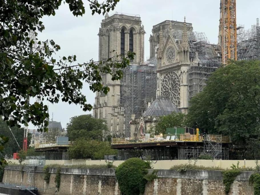 Notre-dame - Apartamento