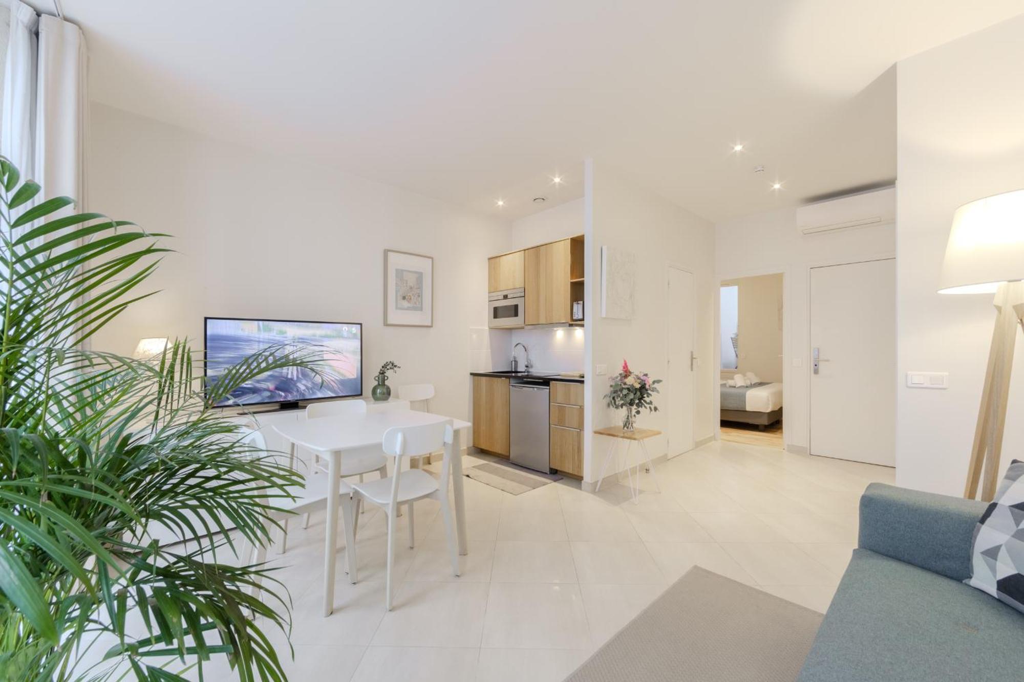 Apartment Jardin Saint Honore *