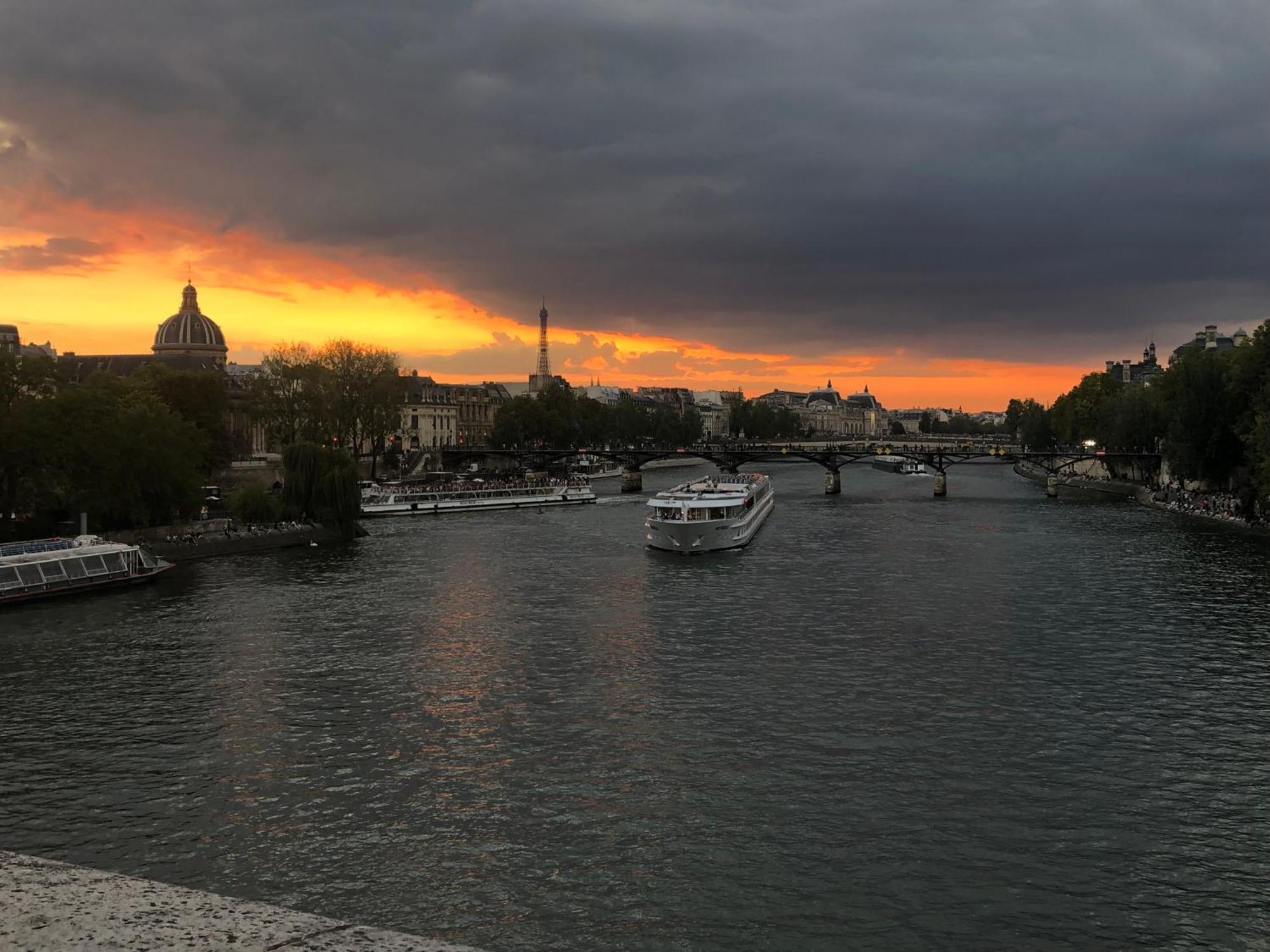 Homestay In In Paris