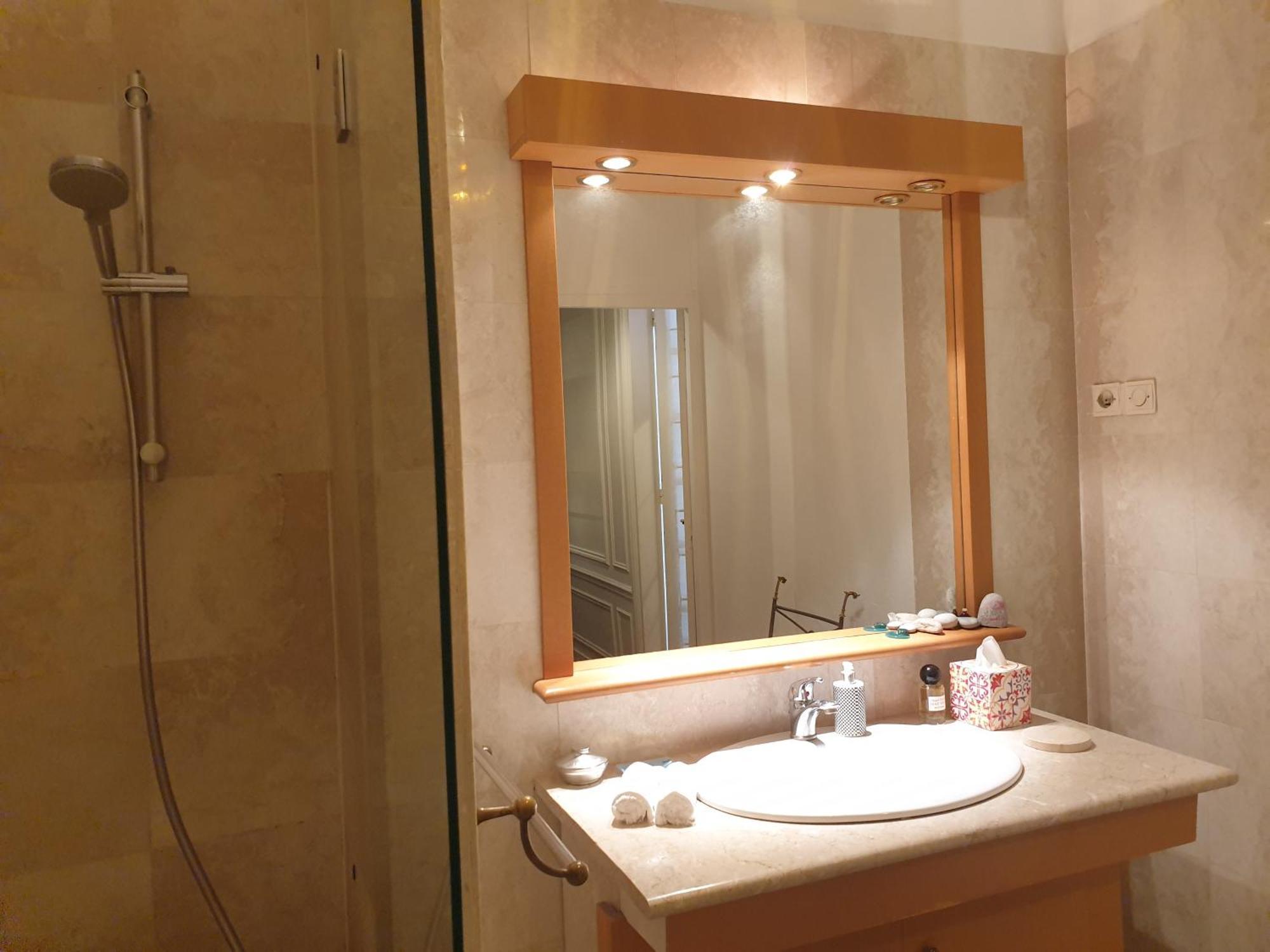 Apartamento Haussmannien Cosy Paris