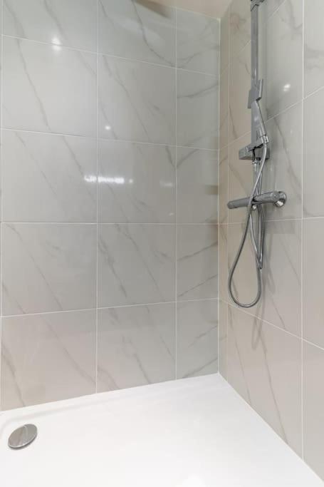 Montparnasse Rue De Rennes Charming 2p Appartement *