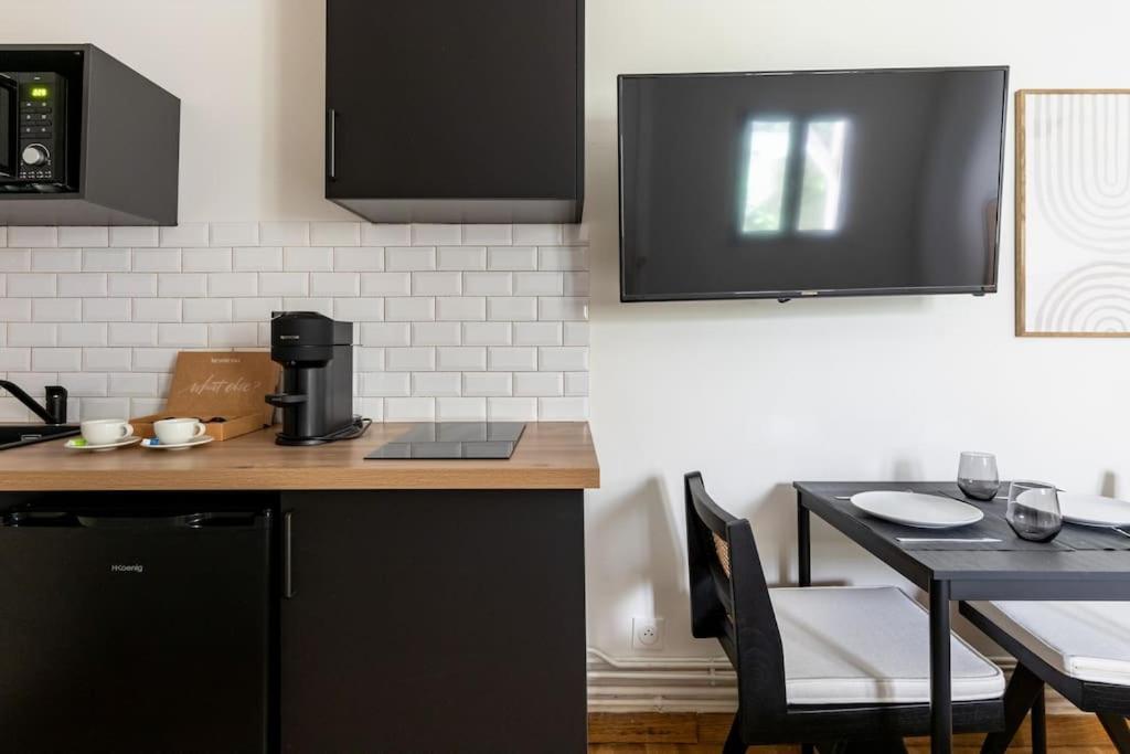 Montparnasse Rue De Rennes Charming 2p Appartement *