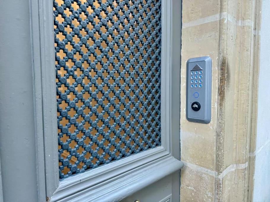 Nouveau *