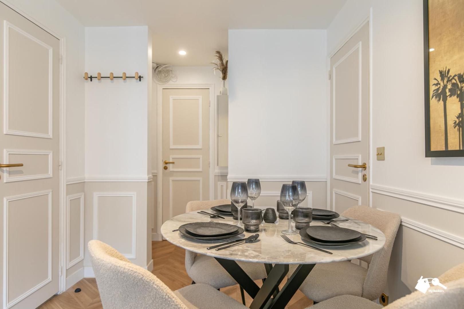 Mba - Louvres - Luxury *