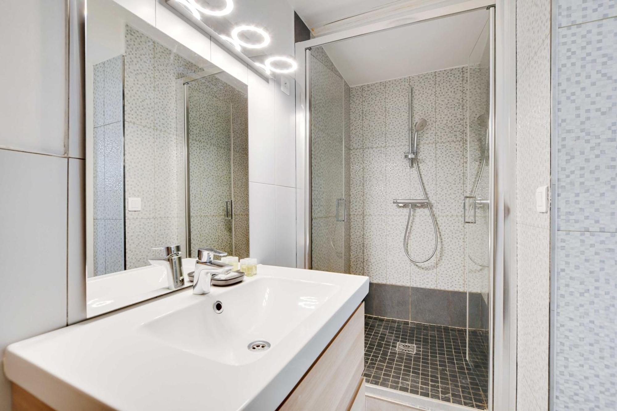 Apartamento Charming Under Roof Bastille *