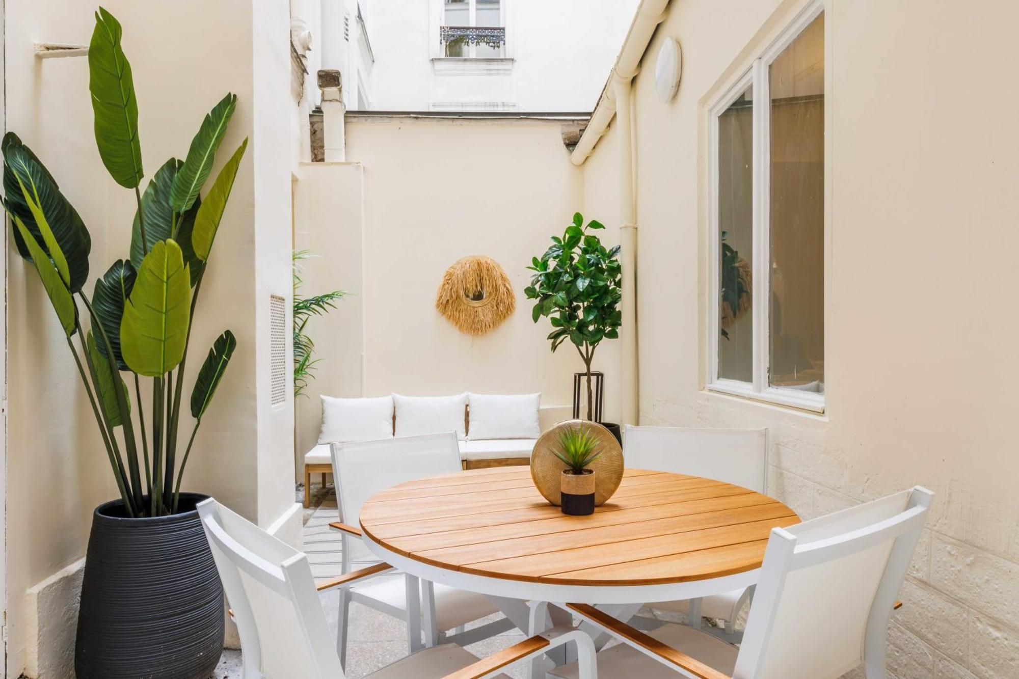 Superb With Patio 6p-2bdr - Opera Grands Boulevards Apartment Paris