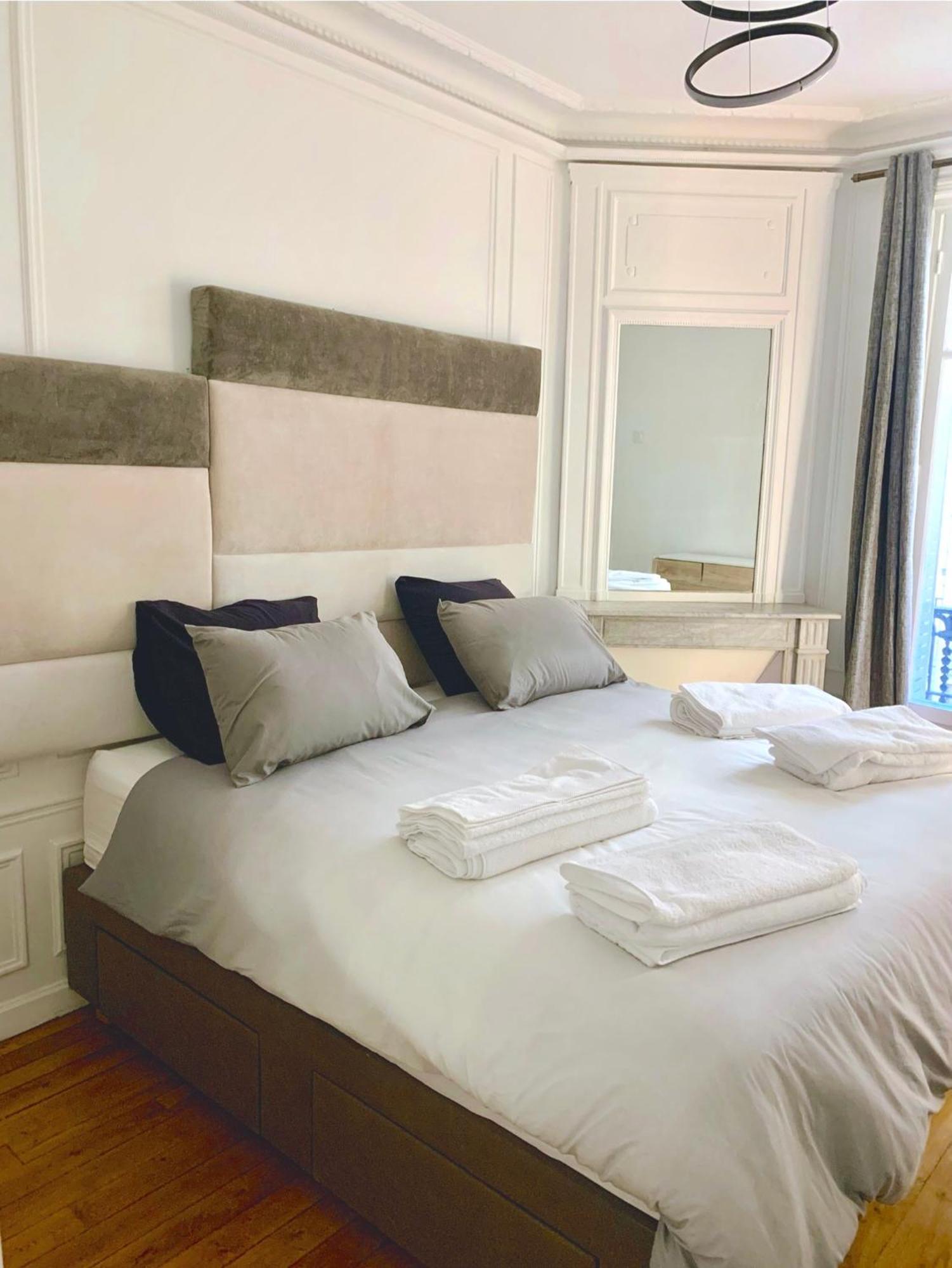 New! Luxury Passy-kennedy In Front Of Eiffel Tower Paris