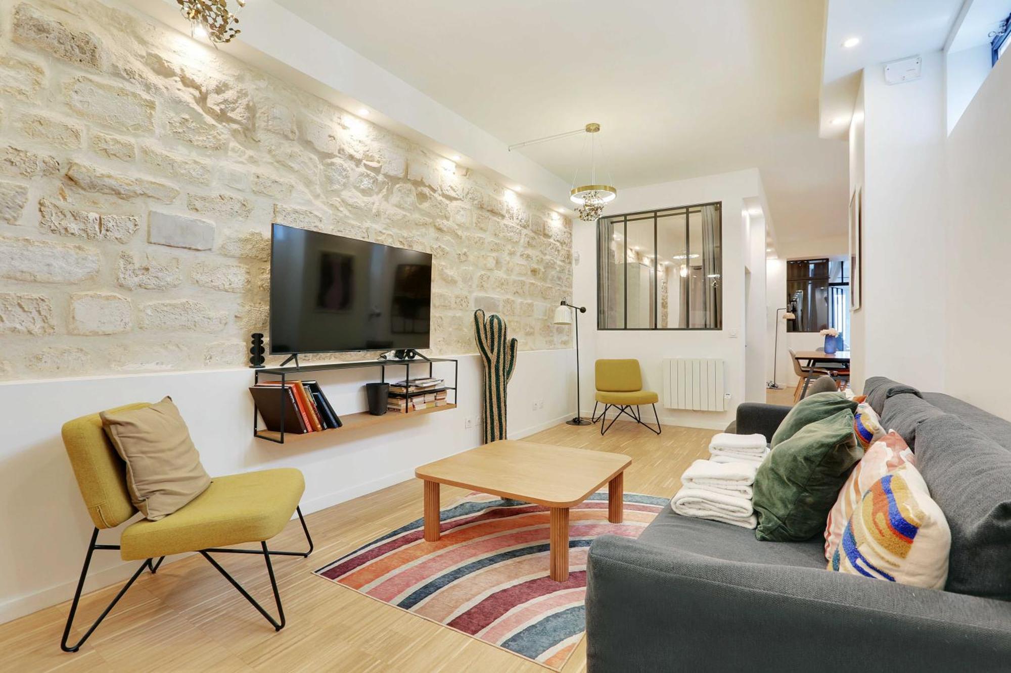Spacious - 4br-10p Montmartre Apartment