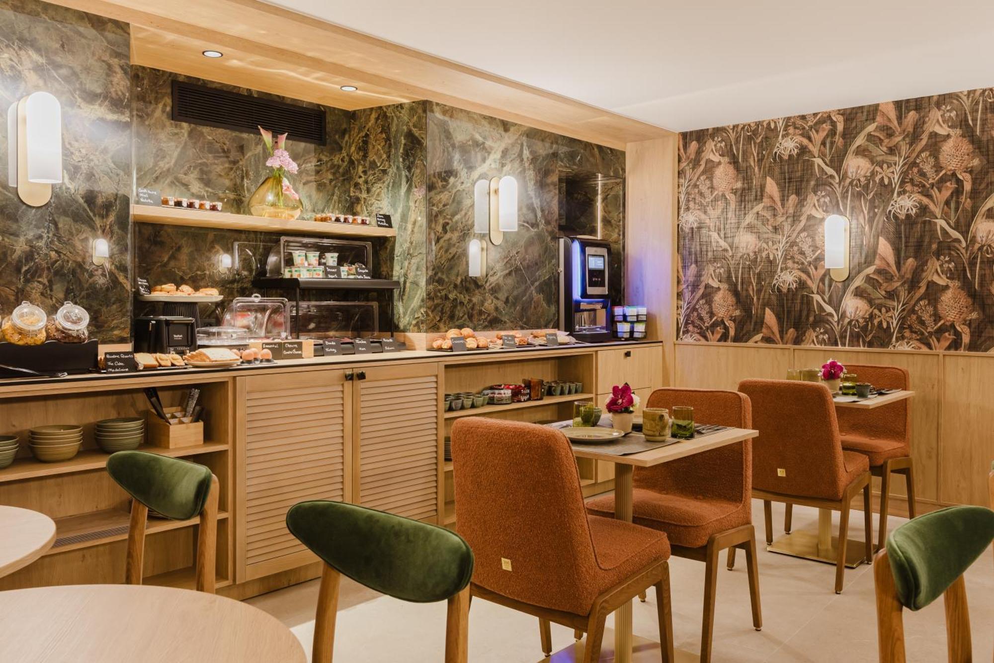 Opéra Hotel 3*