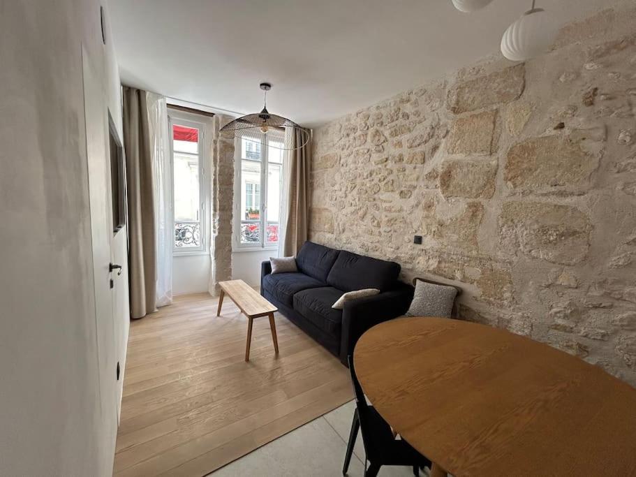 Louvre -notre Dame 2bd, 2bath Ac Apartment