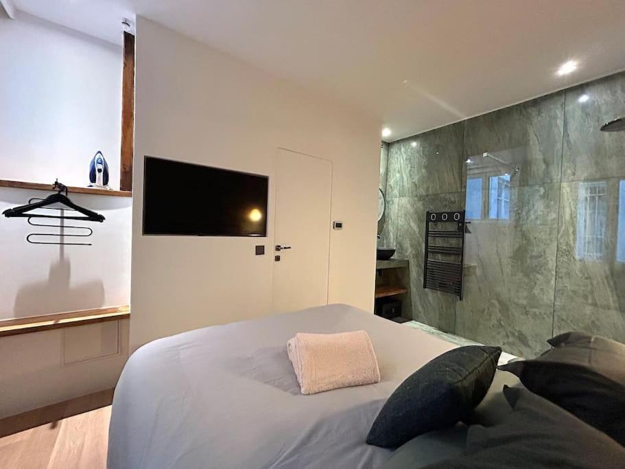 Louvre -notre Dame 2bd, 2bath Ac Apartment *