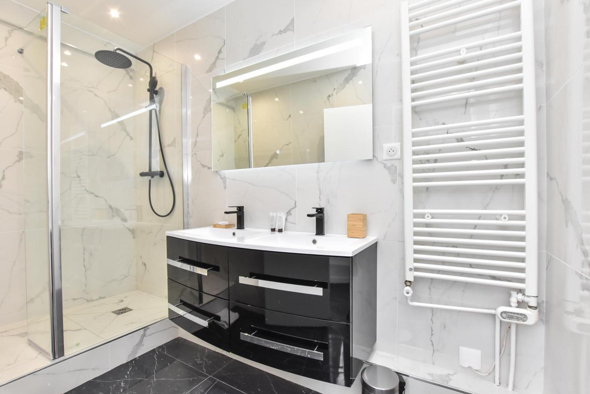 Cosy - 1br - 6p - Place Saint Fargeau *