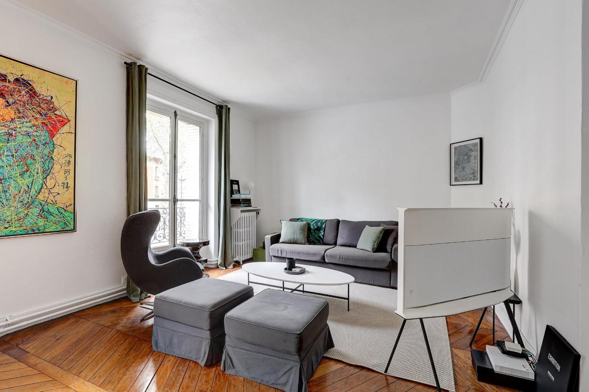 Eiffel Tower & Champ De Mars - 2br - Cityapartmentstay Appartement Paris